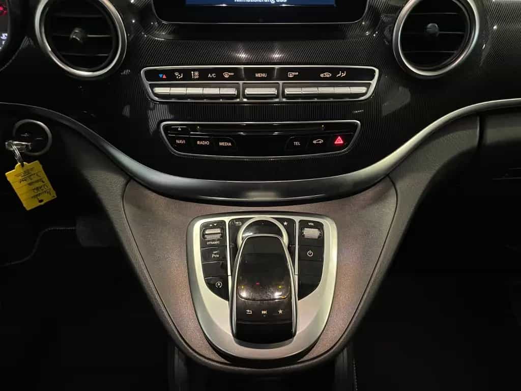 Mercedes-Benz V 220 V220d Lang *2x Sch.Tür-7Sitze-Navi* 04/2018-photo-17