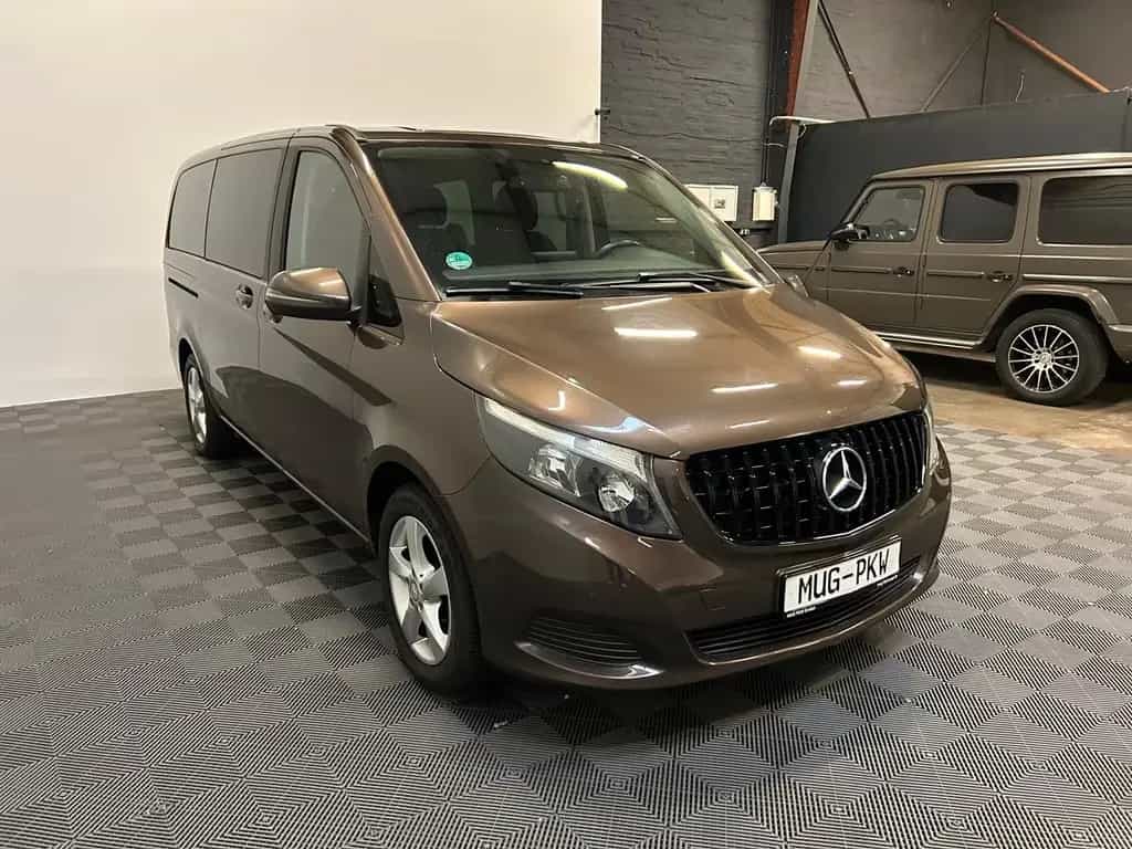 Mercedes-Benz V 220 V220d Lang *2x Sch.Tür-7Sitze-Navi* 04/2018-photo-2
