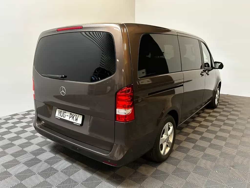 Mercedes-Benz V 220 V220d Lang *2x Sch.Tür-7Sitze-Navi* 04/2018-photo-3