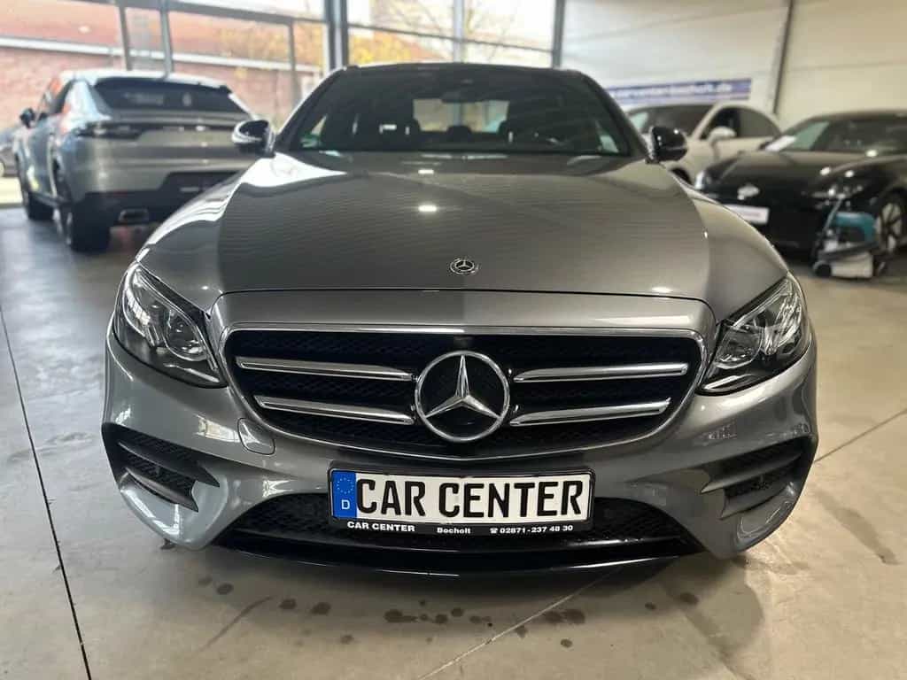 Mercedes-Benz E-Class 300 d Limousine AMG Line|360°|Pano|Multibeam 11/2018-photo-1