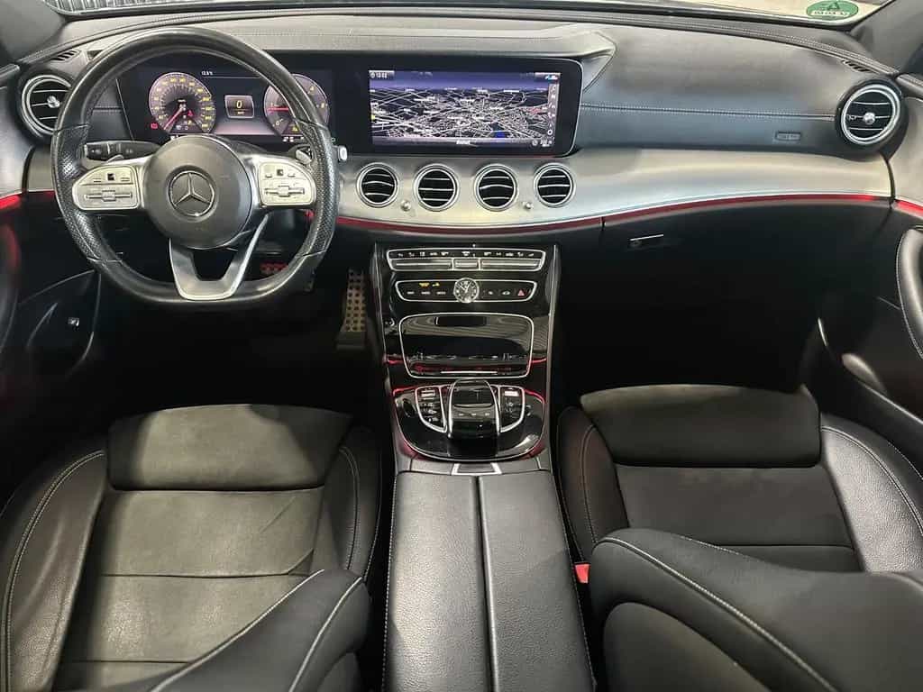 Mercedes-Benz E-Class 300 d Limousine AMG Line|360°|Pano|Multibeam 11/2018-photo-17