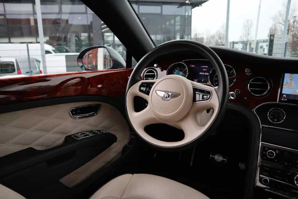 Bentley Mulsanne *Duo Tone*Glasdach*Diamond Quilting* 07/2017-photo-23