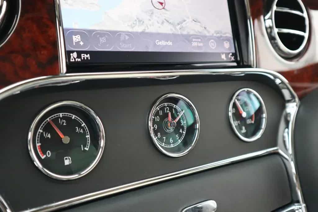 Bentley Mulsanne *Duo Tone*Glasdach*Diamond Quilting* 07/2017-photo-32