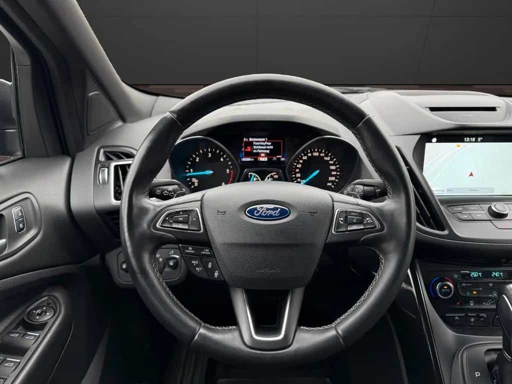 Ford Kuga 2.0TDCi ST-Line/2. Hd/HUneu/4WD/XEN/NAV/AT 09/2017-photo-10