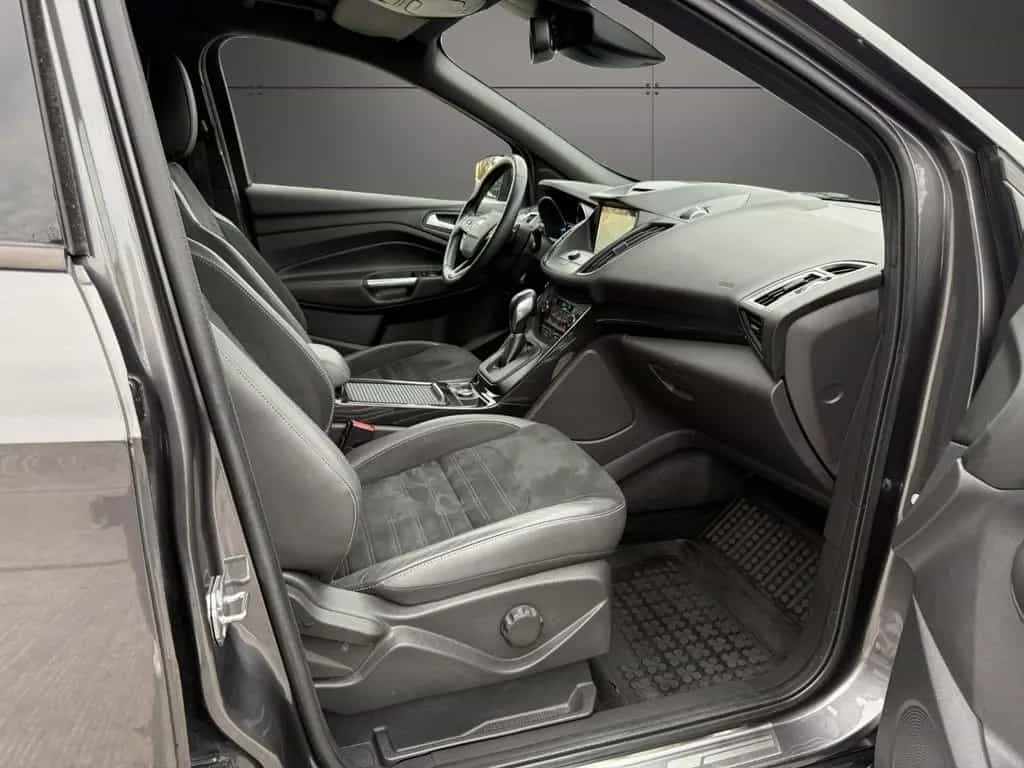 Ford Kuga 2.0TDCi ST-Line/2. Hd/HUneu/4WD/XEN/NAV/AT 09/2017-photo-23