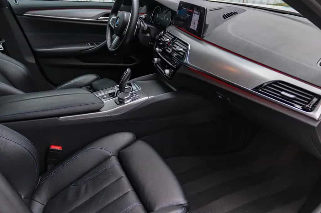 BMW 5 Series 540d xDrive M-PAKET*LEDER*LED*PANO*KAMERA*AHK* 04/2018-photo-20