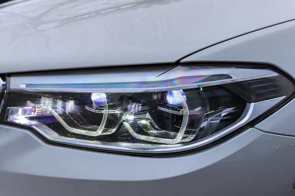 BMW 5 Series 540d xDrive M-PAKET*LEDER*LED*PANO*KAMERA*AHK* 04/2018-photo-32