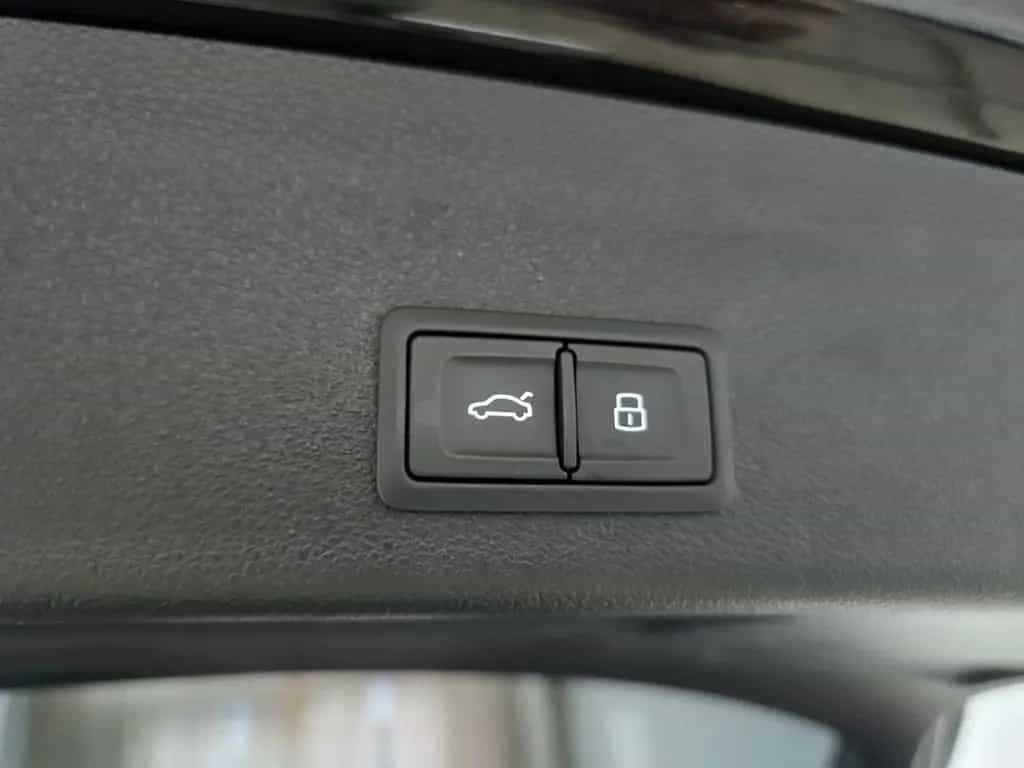 Audi A6 Avant 45 TDI qu. sport Virtual Leder Kamera 04/2021-photo-20