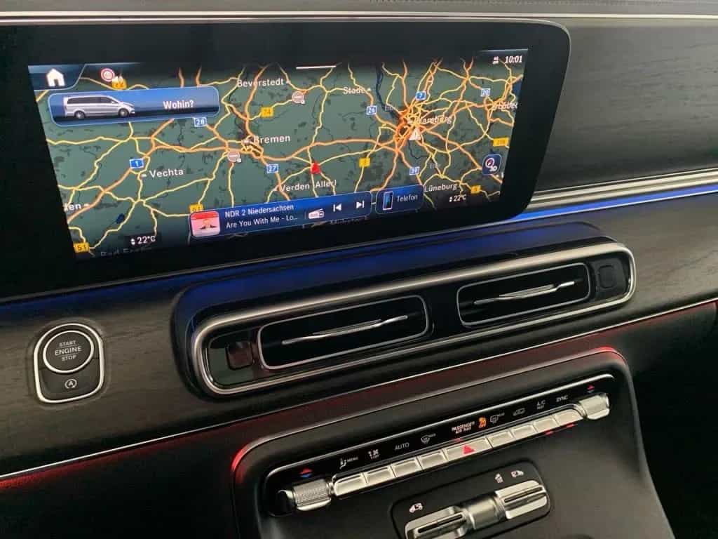 Mercedes-Benz V-Class 300 01/2025-photo-15