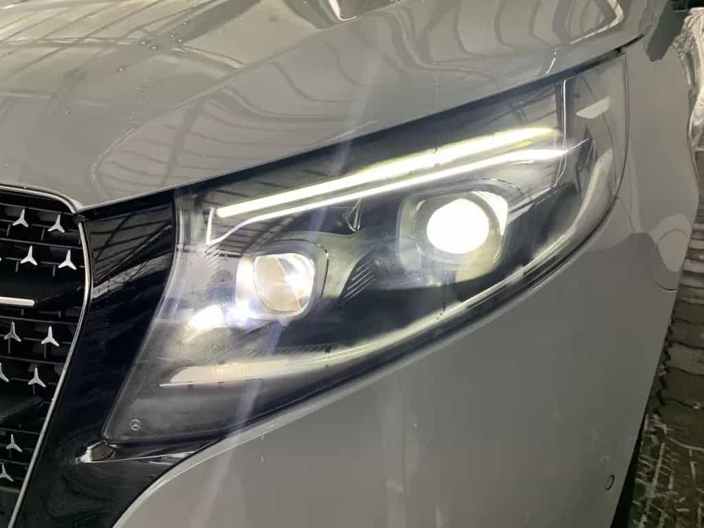 Mercedes-Benz V-Class 300 01/2025-photo-2