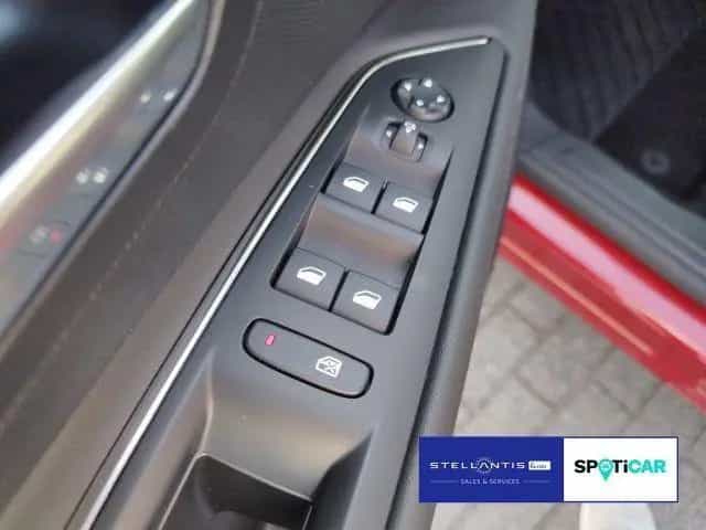 Peugeot 3008 Allure Pack PureTech 130 3008 1.2 PureTech 10/2023-photo-9