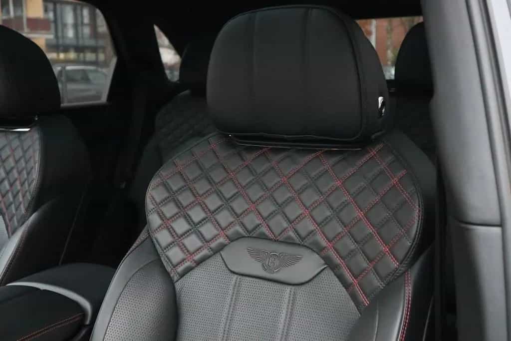 Bentley Bentayga V8 First Edition *NAIM*Blackline* 08/2020-photo-13