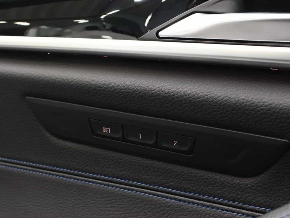 BMW M550 xDrive Kamera*Standhzg.*LED*H&K*Keyless 07/2018-photo-18
