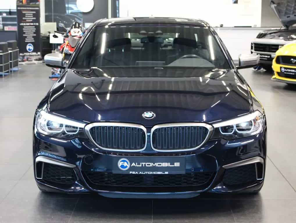 BMW M550 xDrive Kamera*Standhzg.*LED*H&K*Keyless 07/2018-photo-2