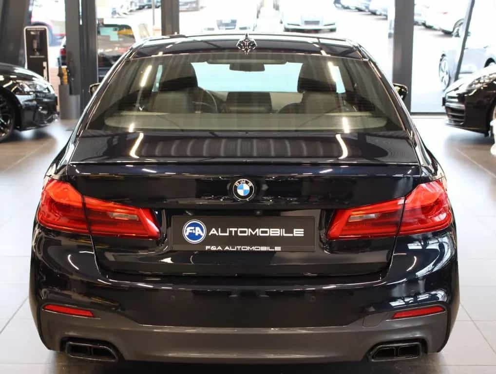 BMW M550 xDrive Kamera*Standhzg.*LED*H&K*Keyless 07/2018-photo-5
