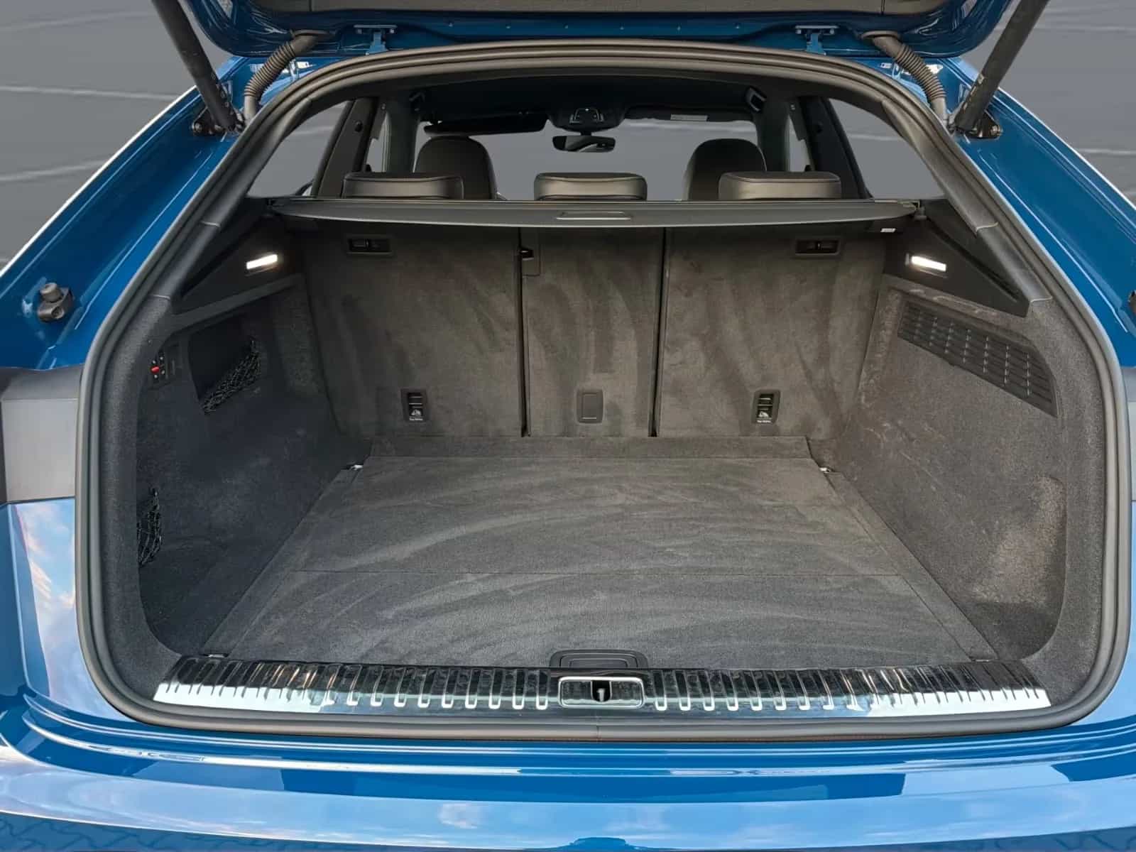 Audi Q8 01/2025-photo-26