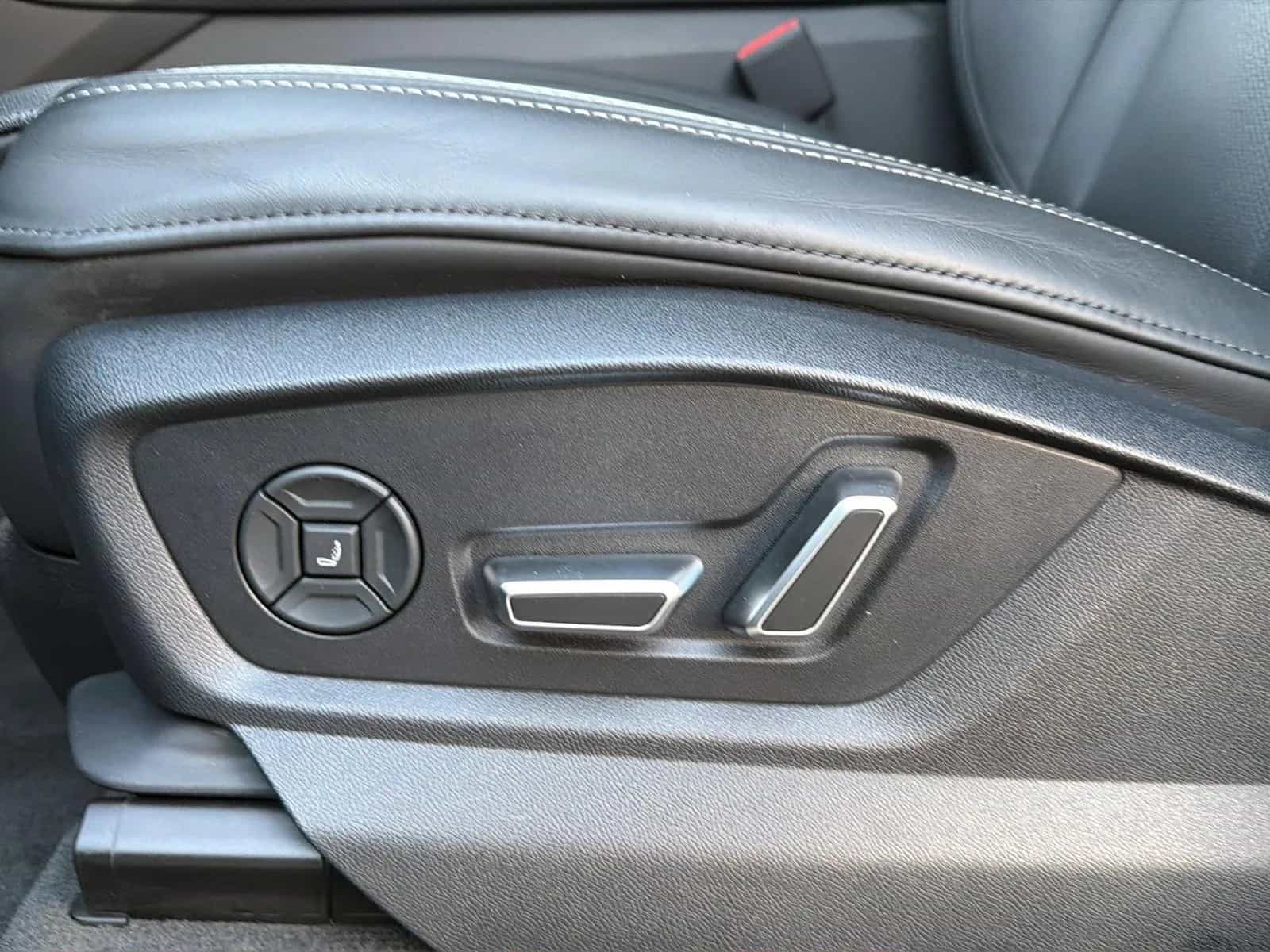 Audi Q8 01/2025-photo-7
