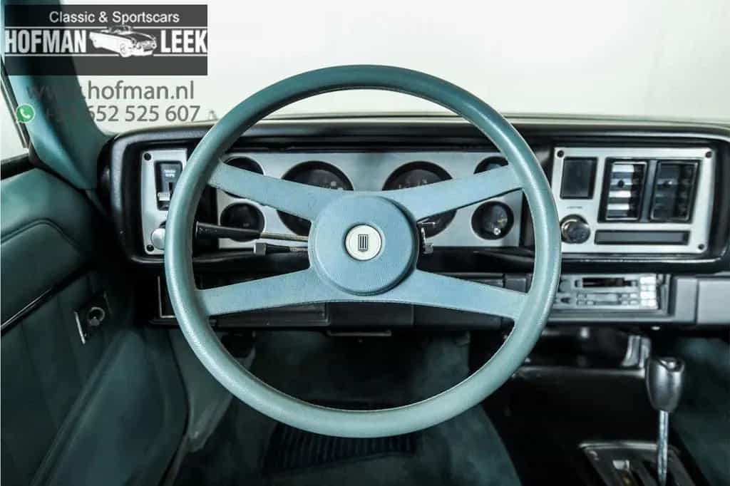 Chevrolet Camaro USA V8 automatic 02/1979-photo-5