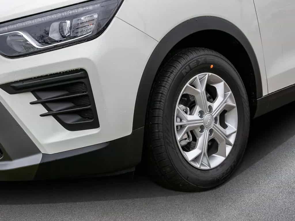 KGM Tivoli Nomad Exclusive White Edition Navi null-photo-2