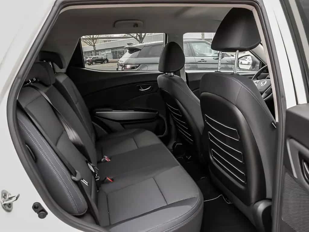 KGM Tivoli Nomad Exclusive White Edition Navi null-photo-5