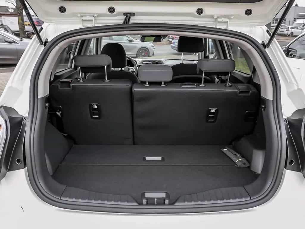 KGM Tivoli Nomad Exclusive White Edition Navi null-photo-9