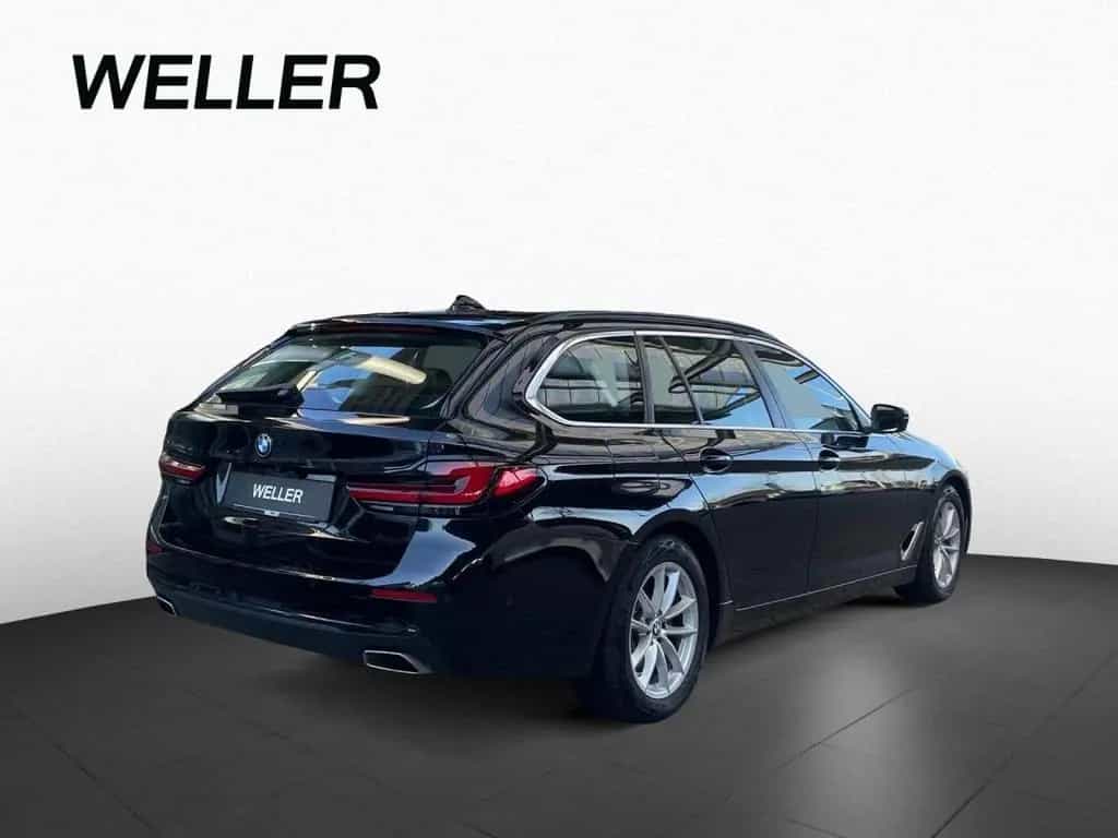 BMW 5 Series 520d Touring Aut. LiCoPro St&Go RFK CarPlay SHZ 08/2022-photo-4