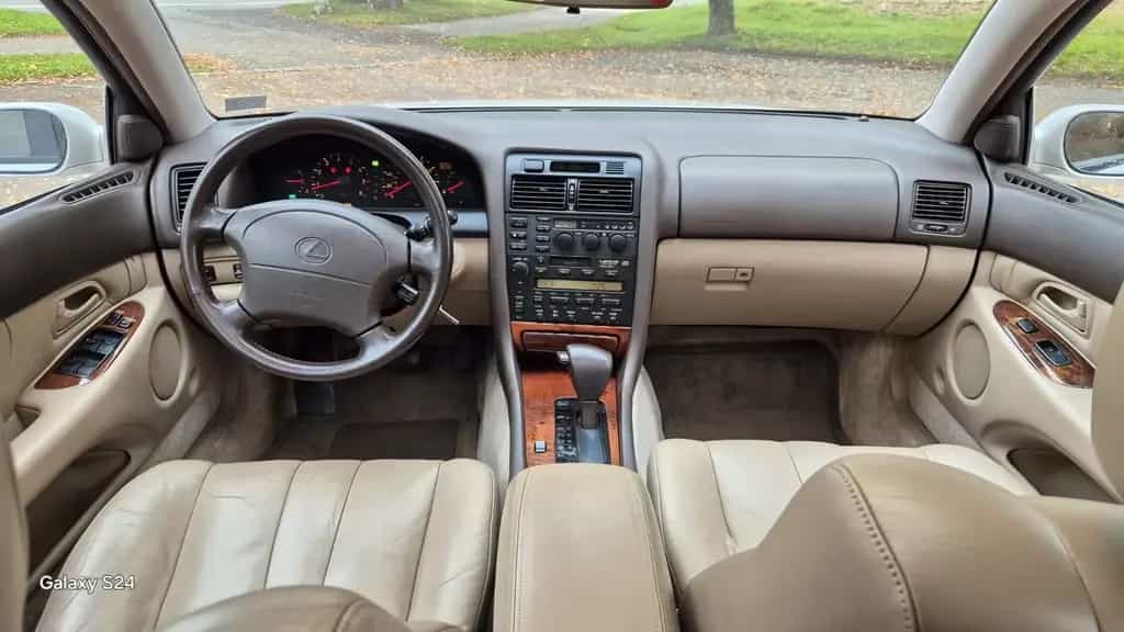 Lexus GS 300 3.0i Auto - 04/1993-photo-13