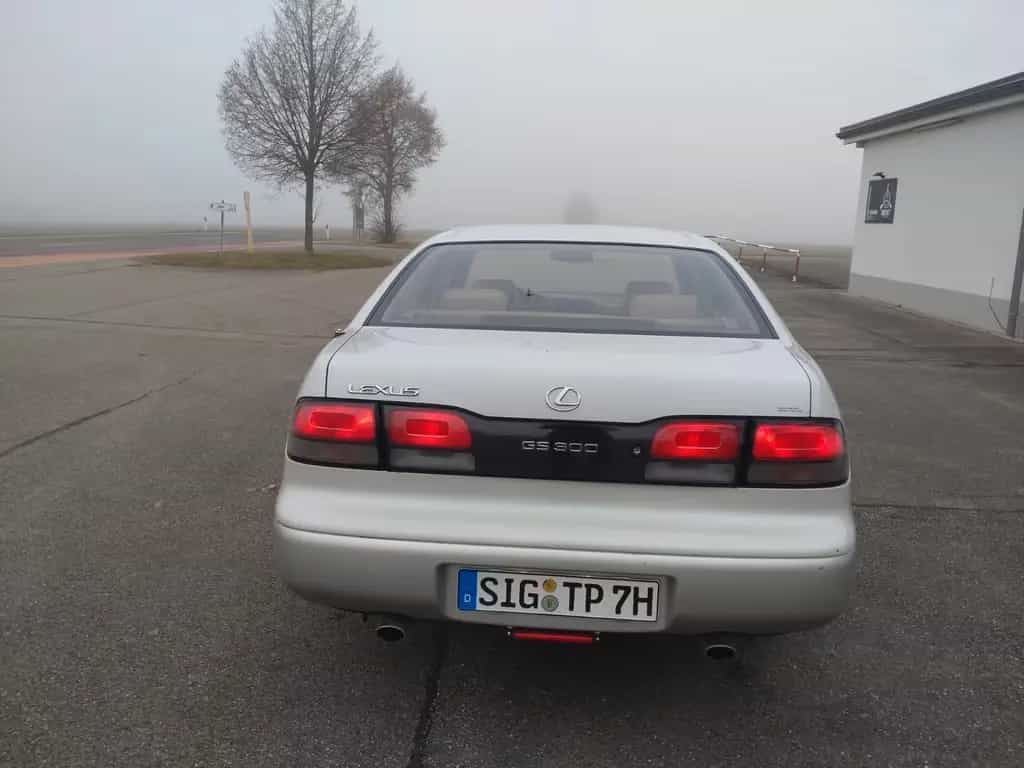 Lexus GS 300 3.0i Auto - 04/1993-photo-4