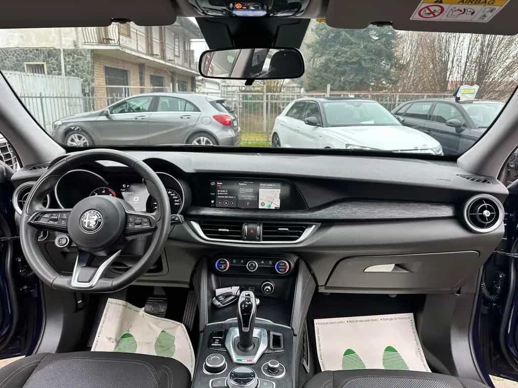 Alfa Romeo Stelvio 2.2 Turbodiesel 160 CV AT8 RW 10/2020-photo-9
