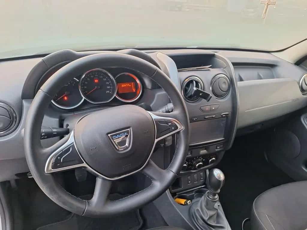 Dacia Duster 1.5 dCi 110CV Start&Stop 4x2 Lauréa 04/2018-photo-4