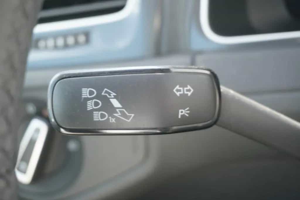 Volkswagen Golf VII 1.0 TSI LED Navi Schiebedach Kamera AHK 05/2017-photo-19