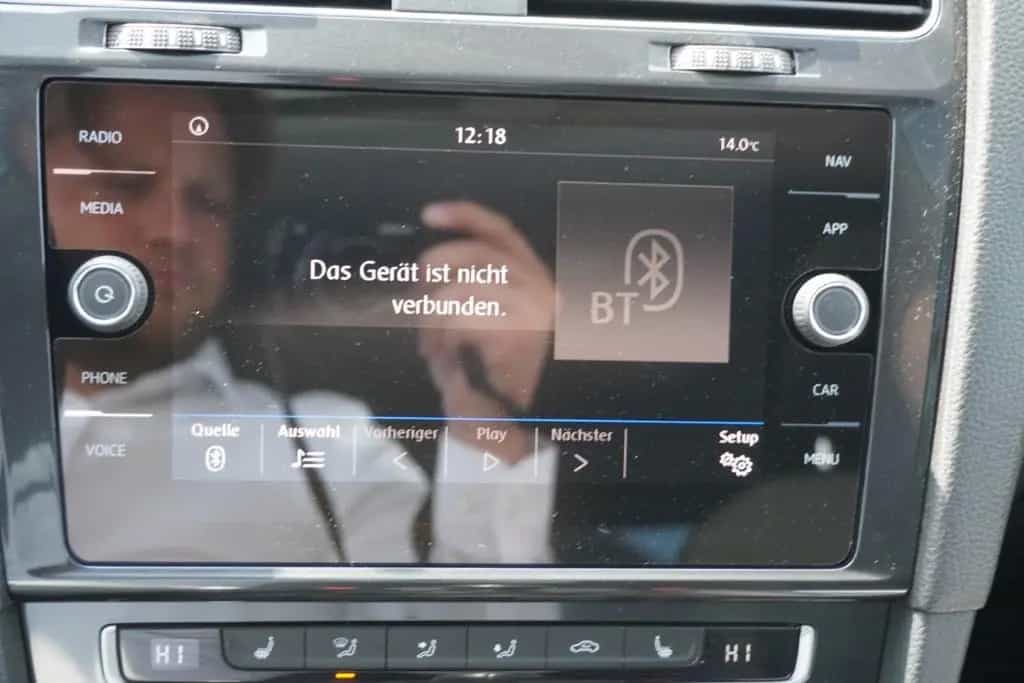 Volkswagen Golf VII 1.0 TSI LED Navi Schiebedach Kamera AHK 05/2017-photo-23