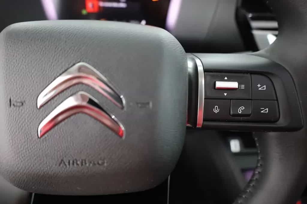 Citroën C4 PureTech 130 LED Navi Pano 360° 05/2024-photo-16