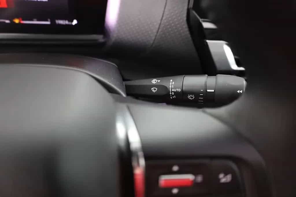 Citroën C4 PureTech 130 LED Navi Pano 360° 05/2024-photo-18