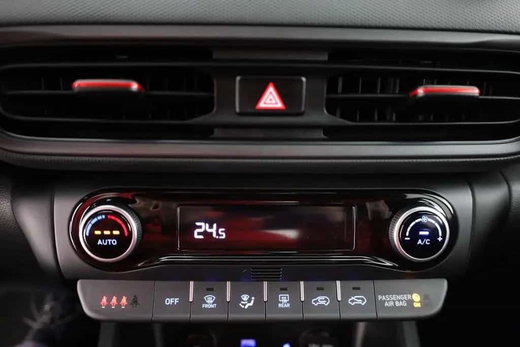 Hyundai KONA 1.6 T-GDI N Line 4WD LED Kamera Sitzheizung 10/2021-photo-11
