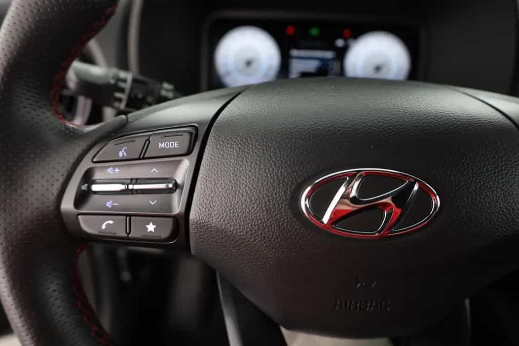 Hyundai KONA 1.6 T-GDI N Line 4WD LED Kamera Sitzheizung 10/2021-photo-16