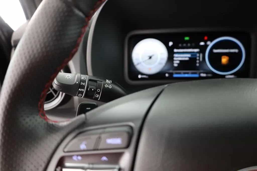 Hyundai KONA 1.6 T-GDI N Line 4WD LED Kamera Sitzheizung 10/2021-photo-19
