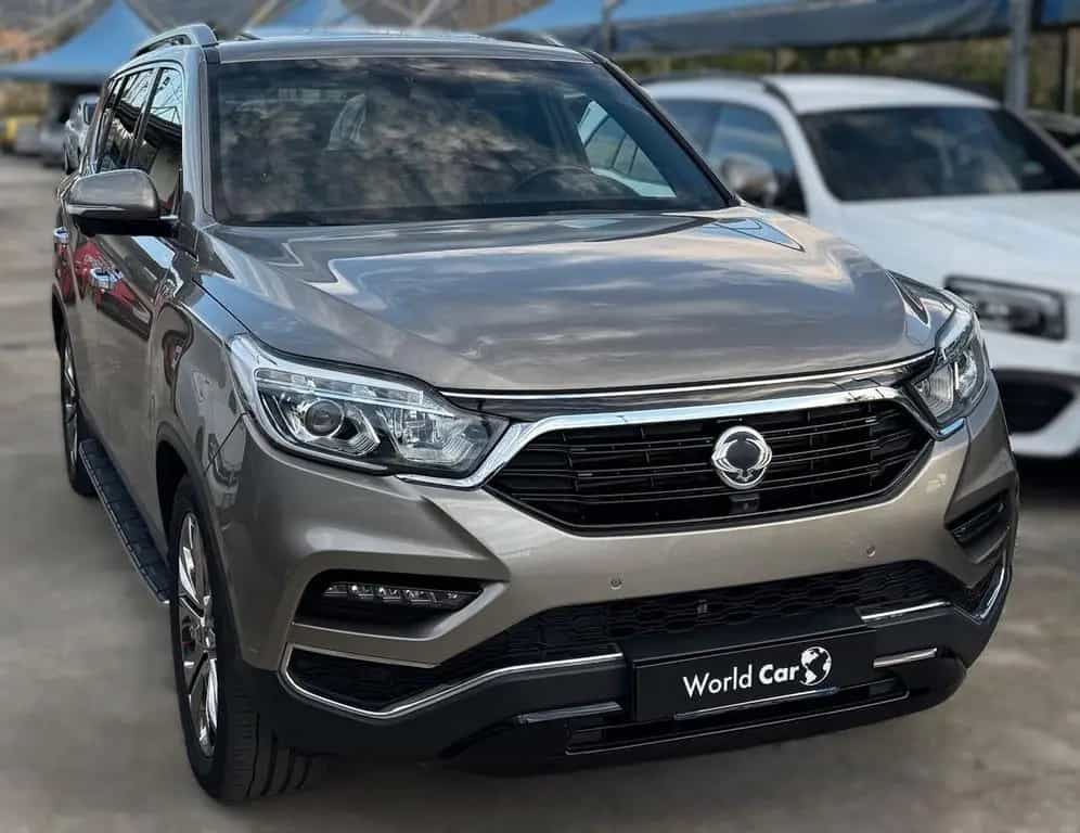 Ssangyong REXTON 7 POSTI 2.2 4WD Icon aut. 04/2019-photo-3