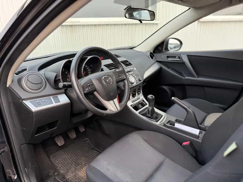 Mazda 3 Lim. Center-Line Klima / HU Neu 07/2009-photo-13