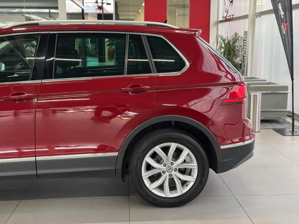 Volkswagen Tiguan Highline 2.0 TSI 4Motion DSG+AHK+DAB 11/2019-photo-11