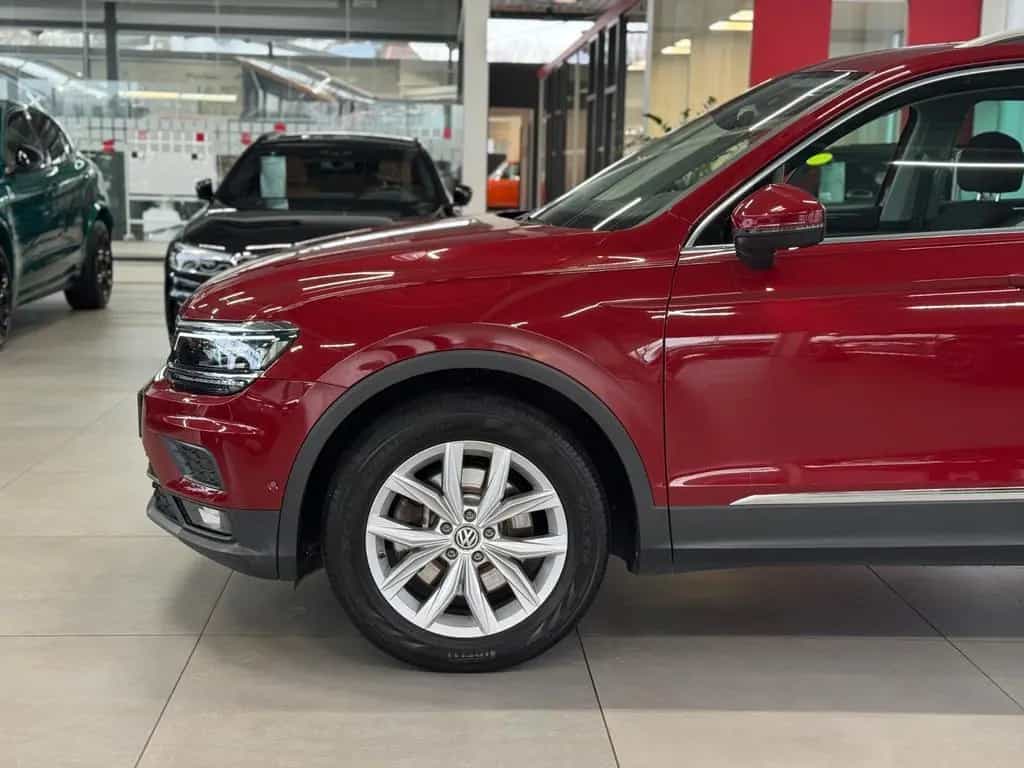 Volkswagen Tiguan Highline 2.0 TSI 4Motion DSG+AHK+DAB 11/2019-photo-12