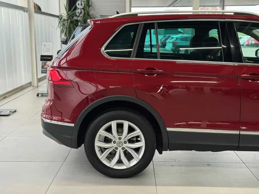 Volkswagen Tiguan Highline 2.0 TSI 4Motion DSG+AHK+DAB 11/2019-photo-5