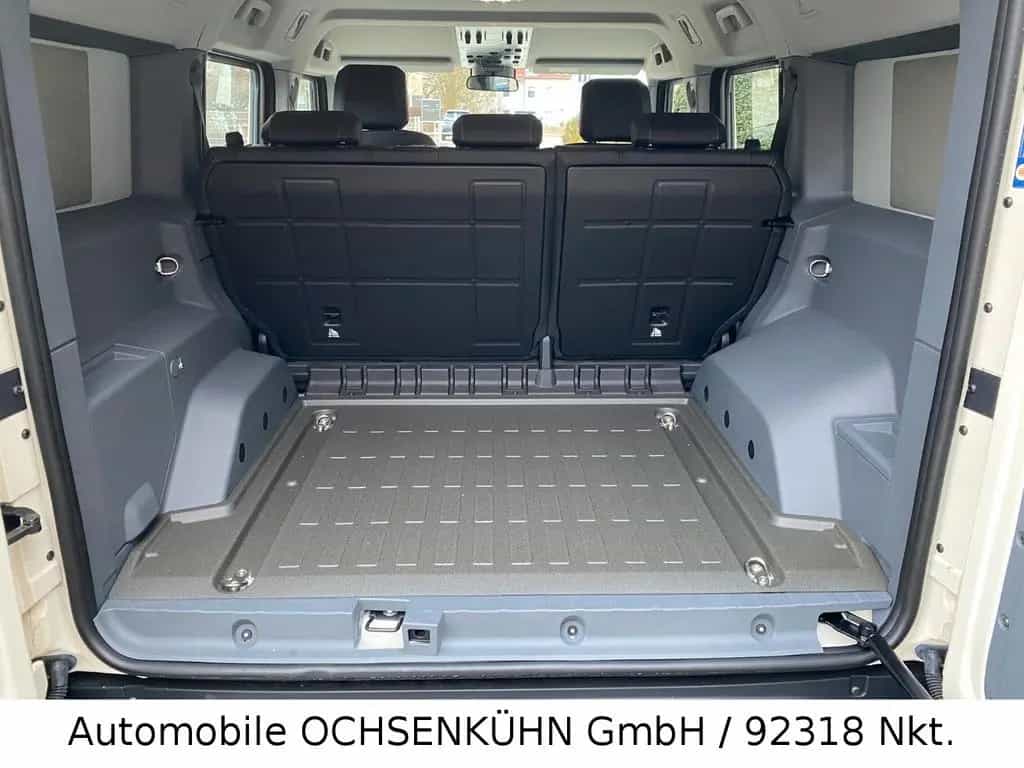 INEOS Grenadier 3,0 Station Wagon 06/2025-photo-13