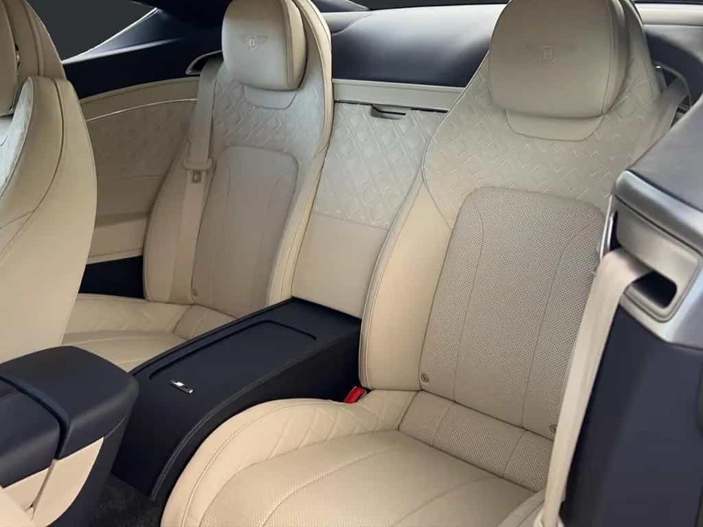 Bentley Continental GT V8 Mulliner*Rotating*Naim* 12/2019-photo-10