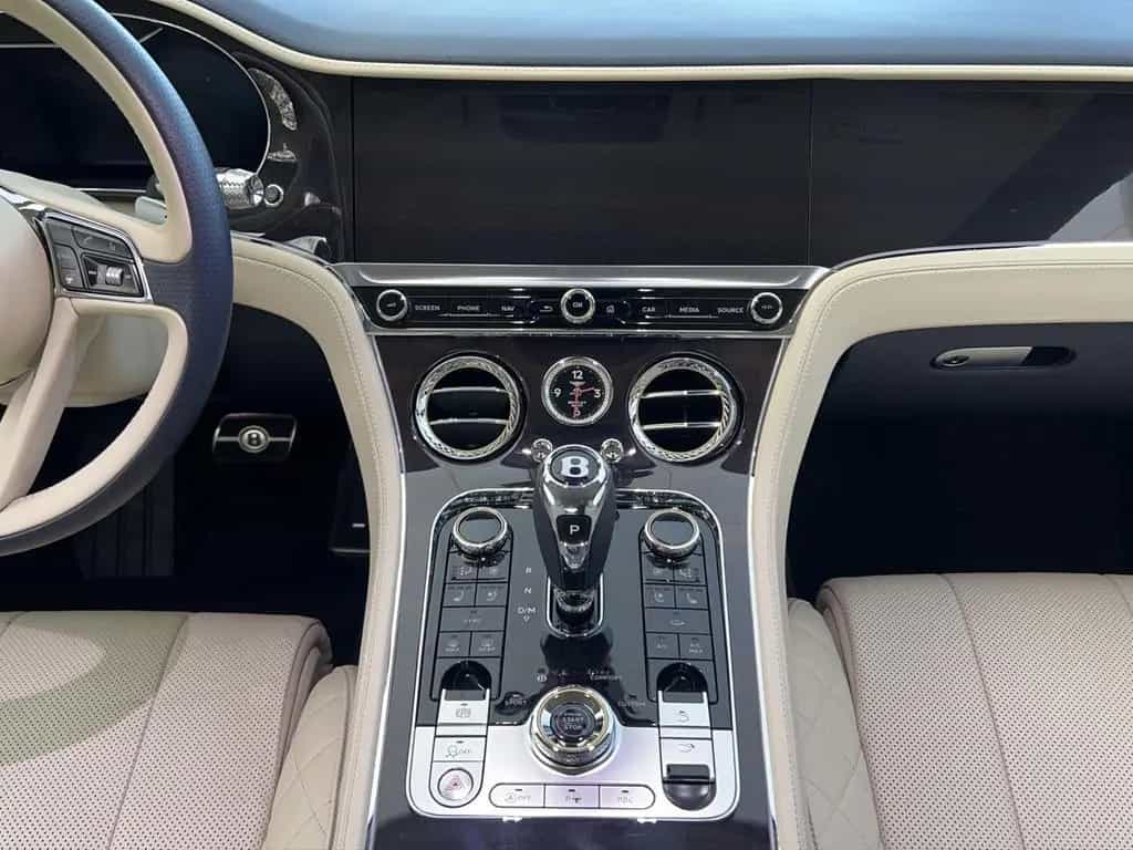 Bentley Continental GT V8 Mulliner*Rotating*Naim* 12/2019-photo-15