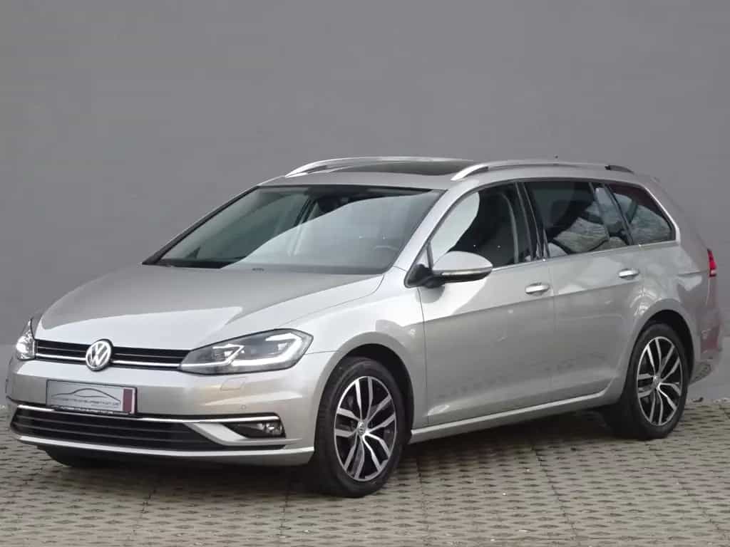 Volkswagen Golf Variant 1,5 TSI Highline/Panorama/ACC/17"LM 03/2018-photo-0