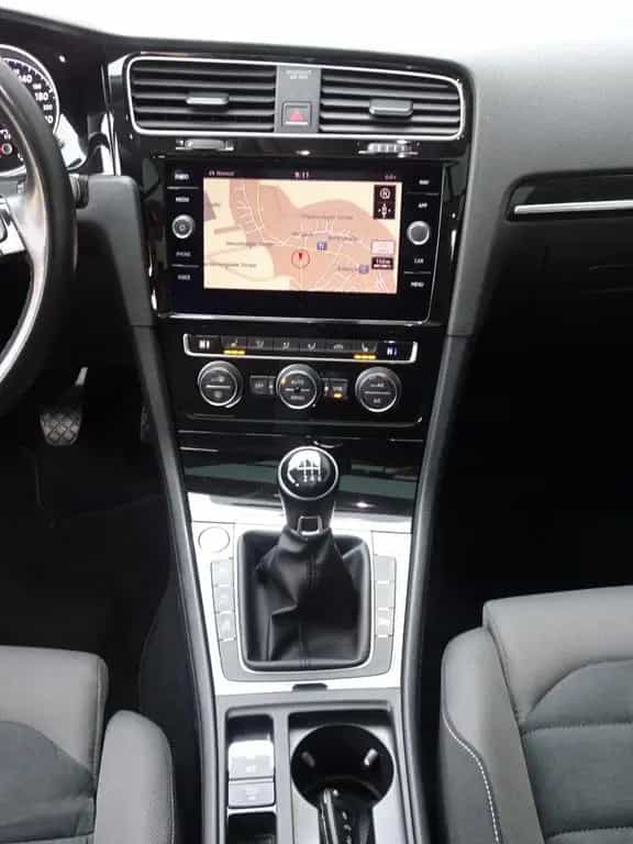 Volkswagen Golf Variant 1,5 TSI Highline/Panorama/ACC/17"LM 03/2018-photo-12