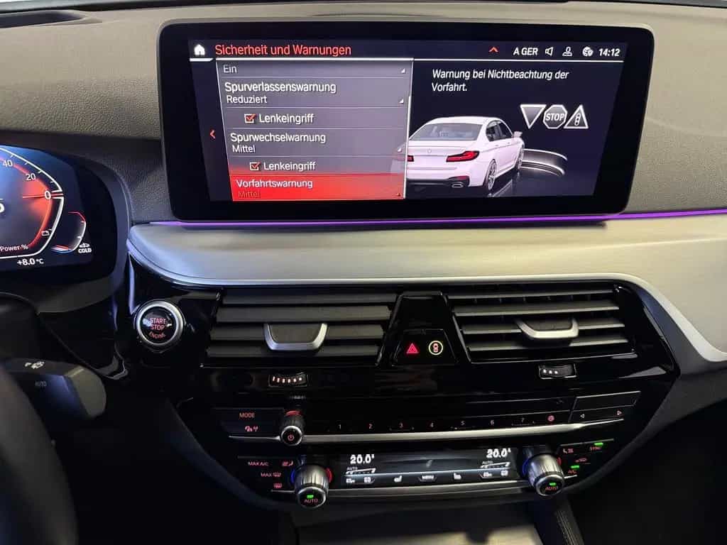 BMW 5 Series Sport*Laser*ACC*Kamera*AHK*HUD*Leder* 06/2023-photo-21