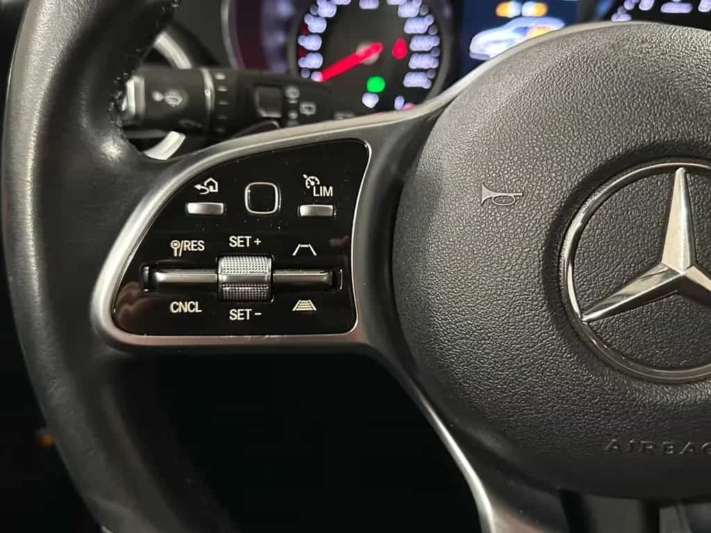 Mercedes-Benz C 300 T*AVANTGARDE*LED-PANO-ACC-AHK-SHZ-SPUR-PDC 06/2020-photo-29