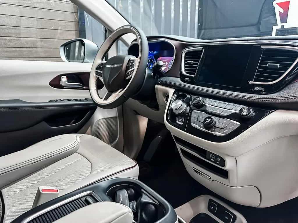 Chrysler Pacifica Limited Edition 3.6 v6 Camera 12/2017-photo-16